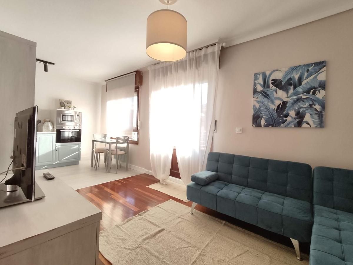 Acogedor Apartamento Junto A La Plaza Villasana de Mena Eksteriør billede