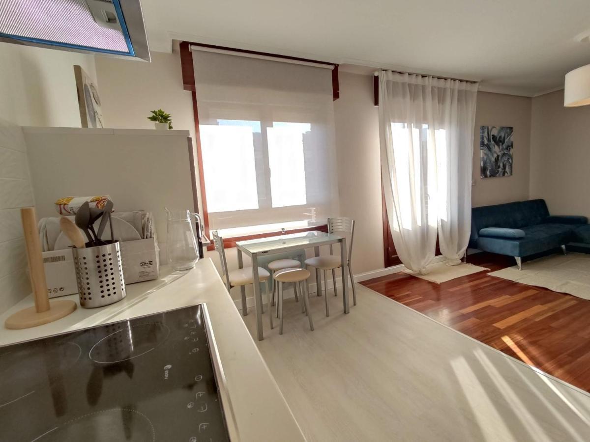 Acogedor Apartamento Junto A La Plaza Villasana de Mena Eksteriør billede